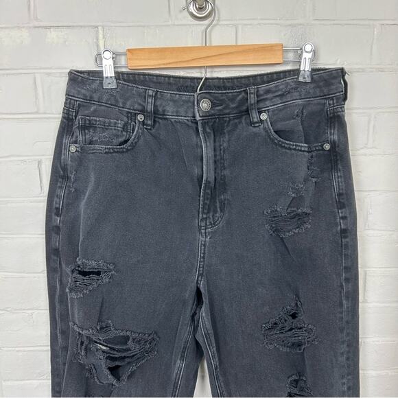 American Eagle Black Distressed Denim Mom Jeans Size 10 - Picture 4 of 9
